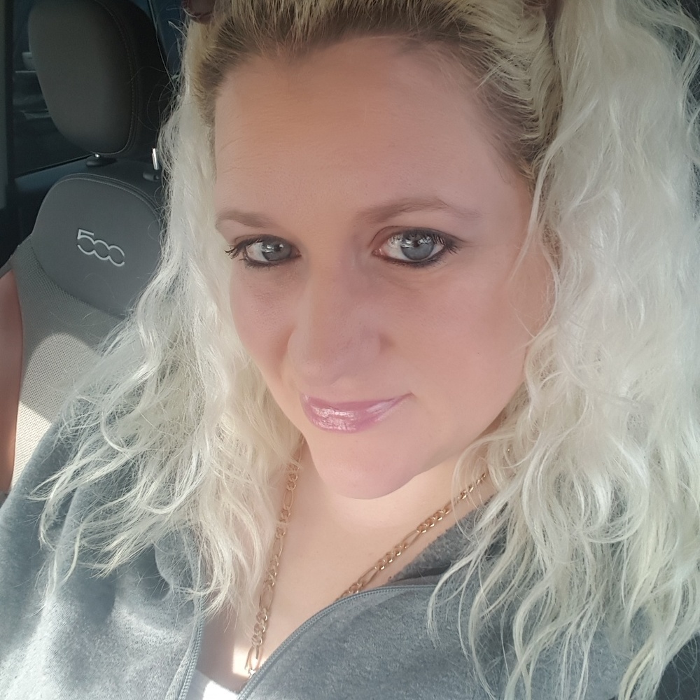 Meet your Posher, Kristin